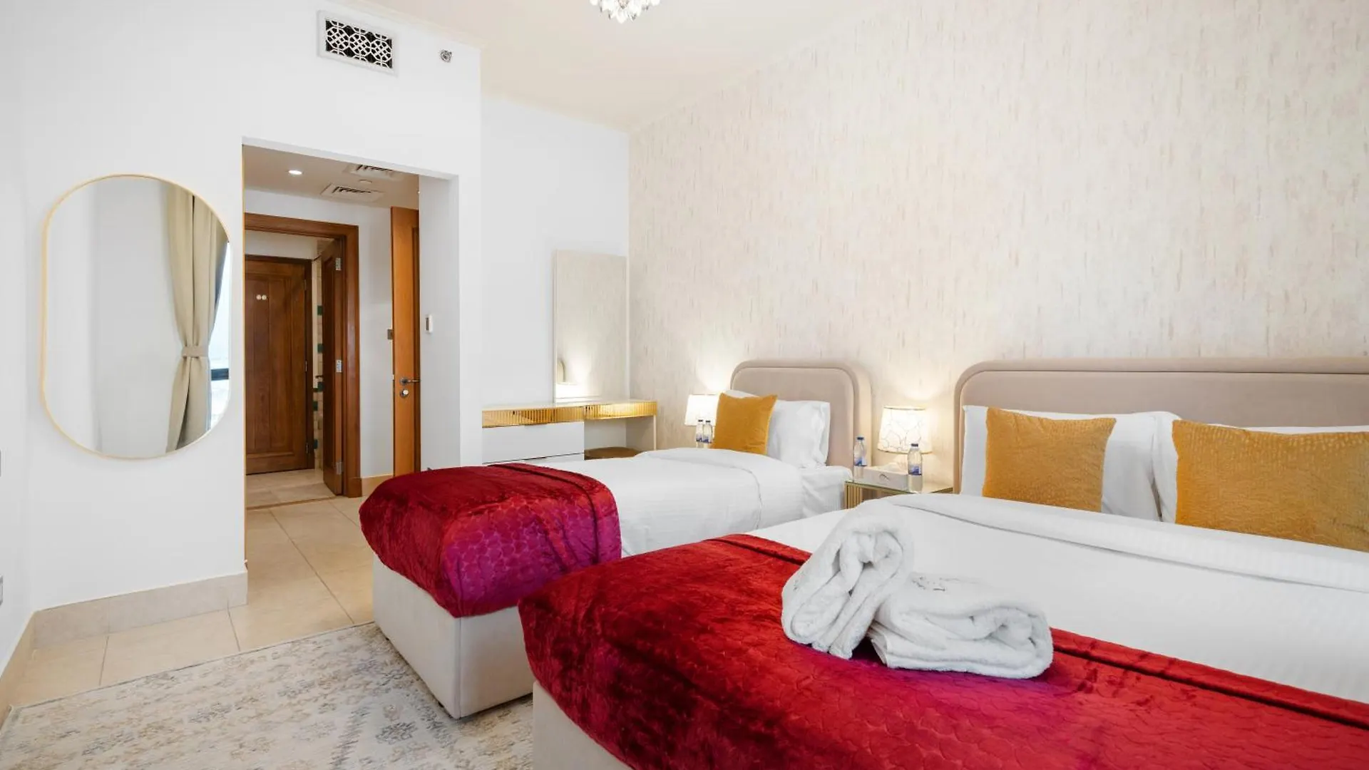 Reehan Suites, Downtown Dubai - Near Burj Khalifa & Dubai Mall Apartment