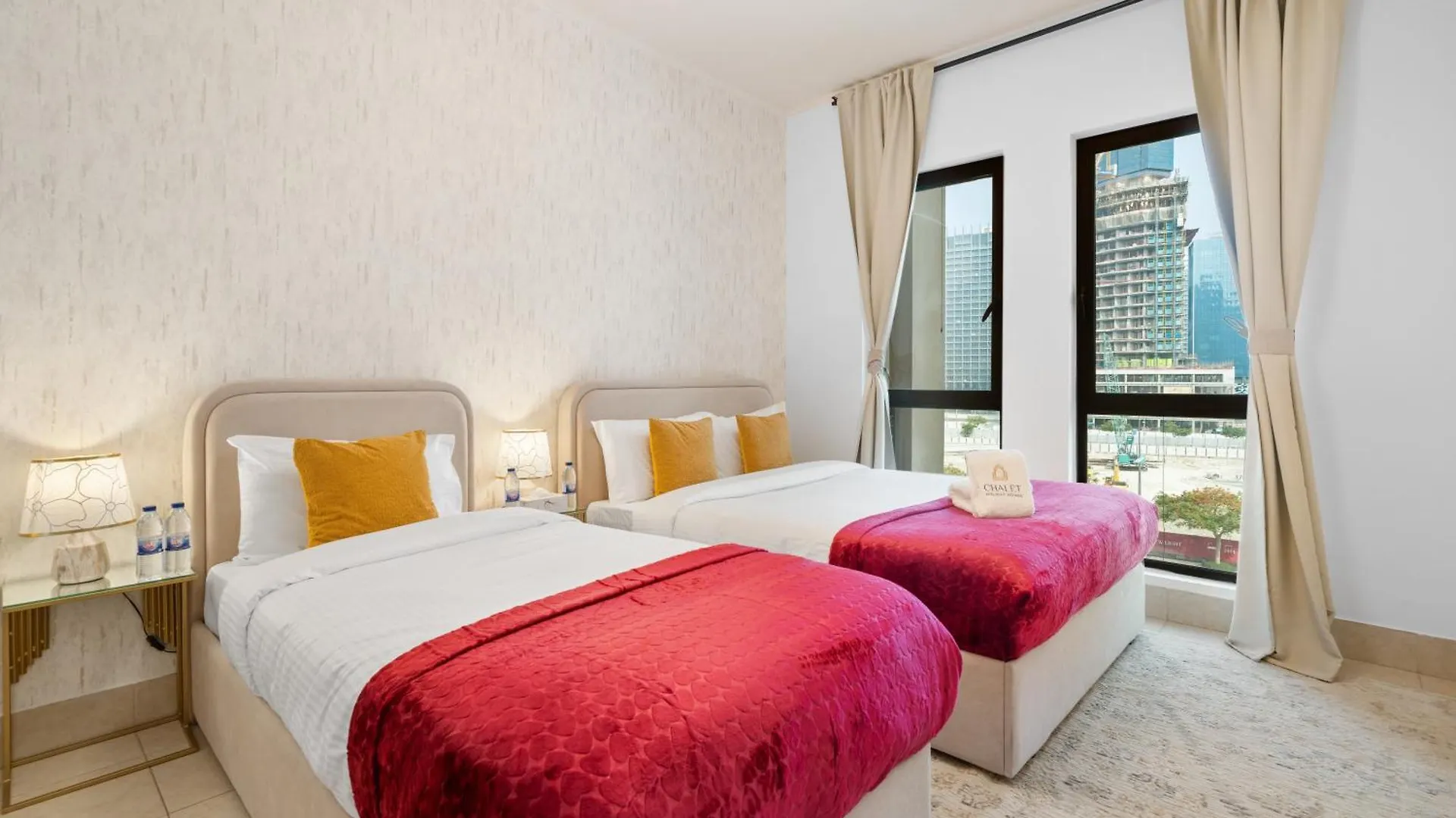 Reehan Suites, Downtown Dubai - Near Burj Khalifa & Dubai Mall Apartment
