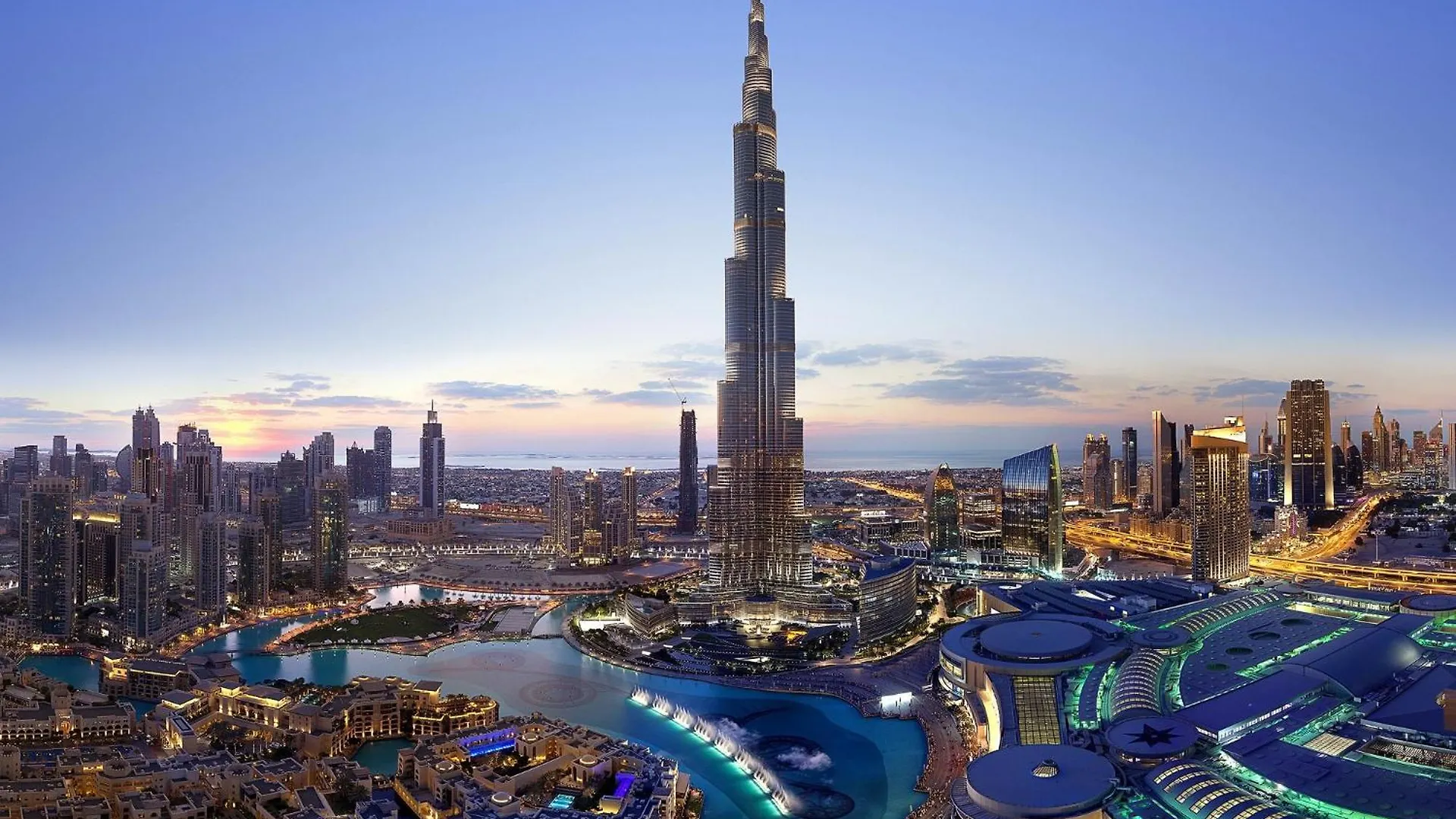Apartment Reehan Suites, Downtown Dubai - Near Burj Khalifa & Dubai Mall